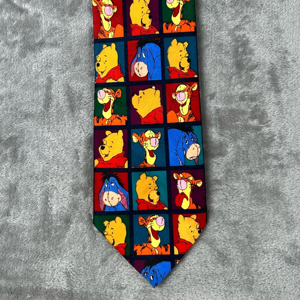 Vintage Disney Tie Winnie The Pooh And Friends Necktie Pooh Tigger Eeyore 1990's